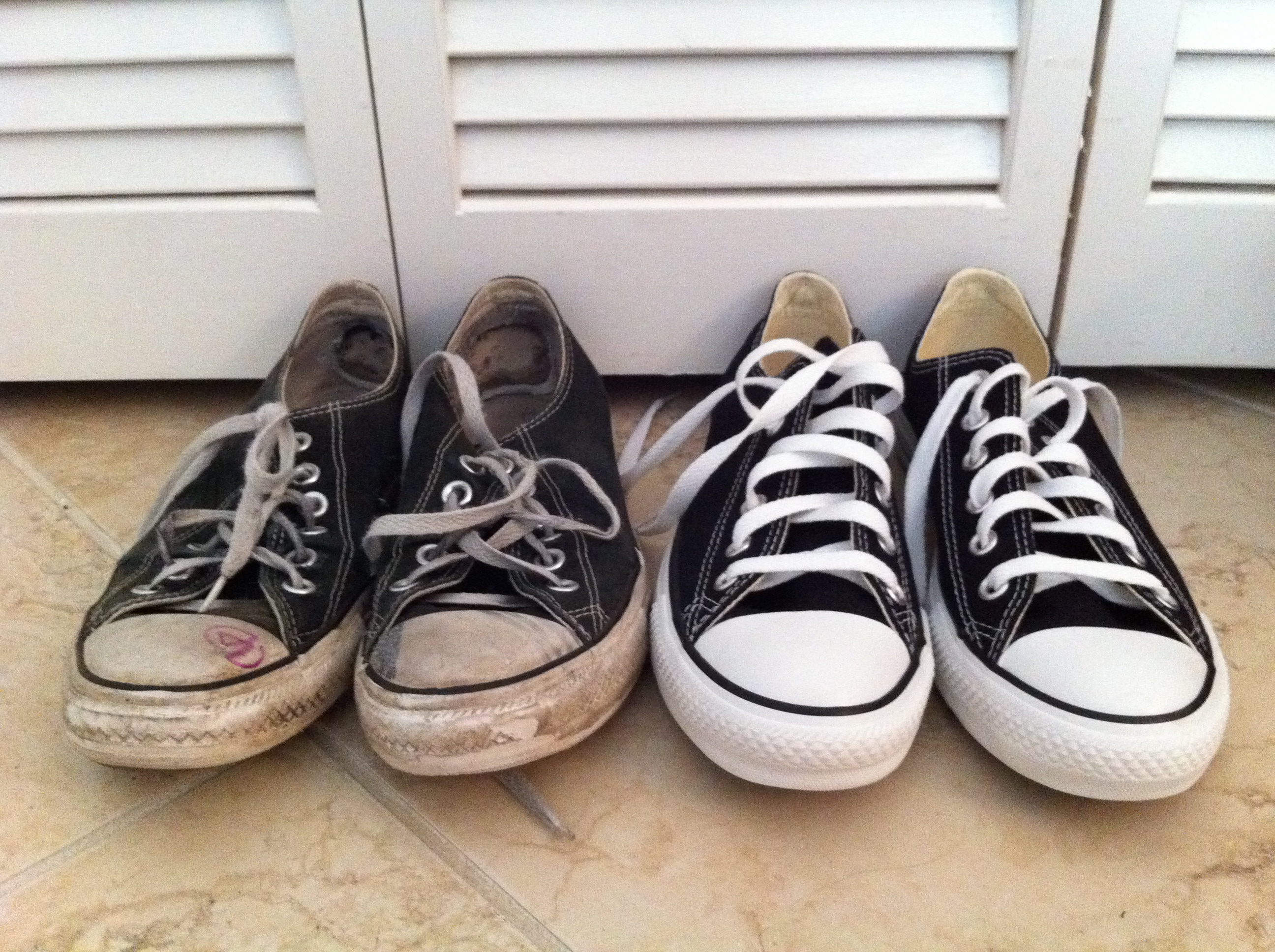 converse old shoes